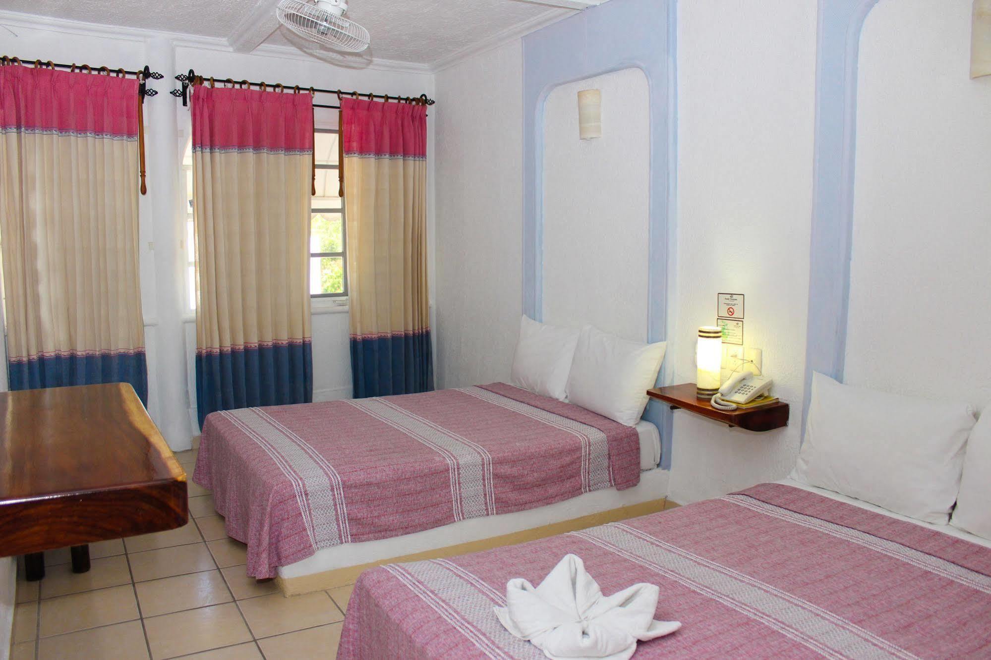 Hotel Careyes Puerto Escondido Пуерто Ескондидо Екстериор снимка