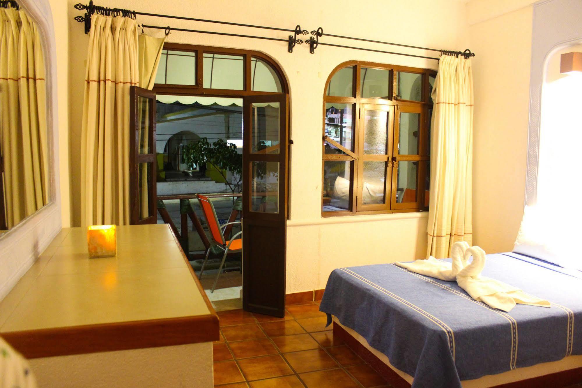 Hotel Careyes Puerto Escondido Пуерто Ескондидо Екстериор снимка